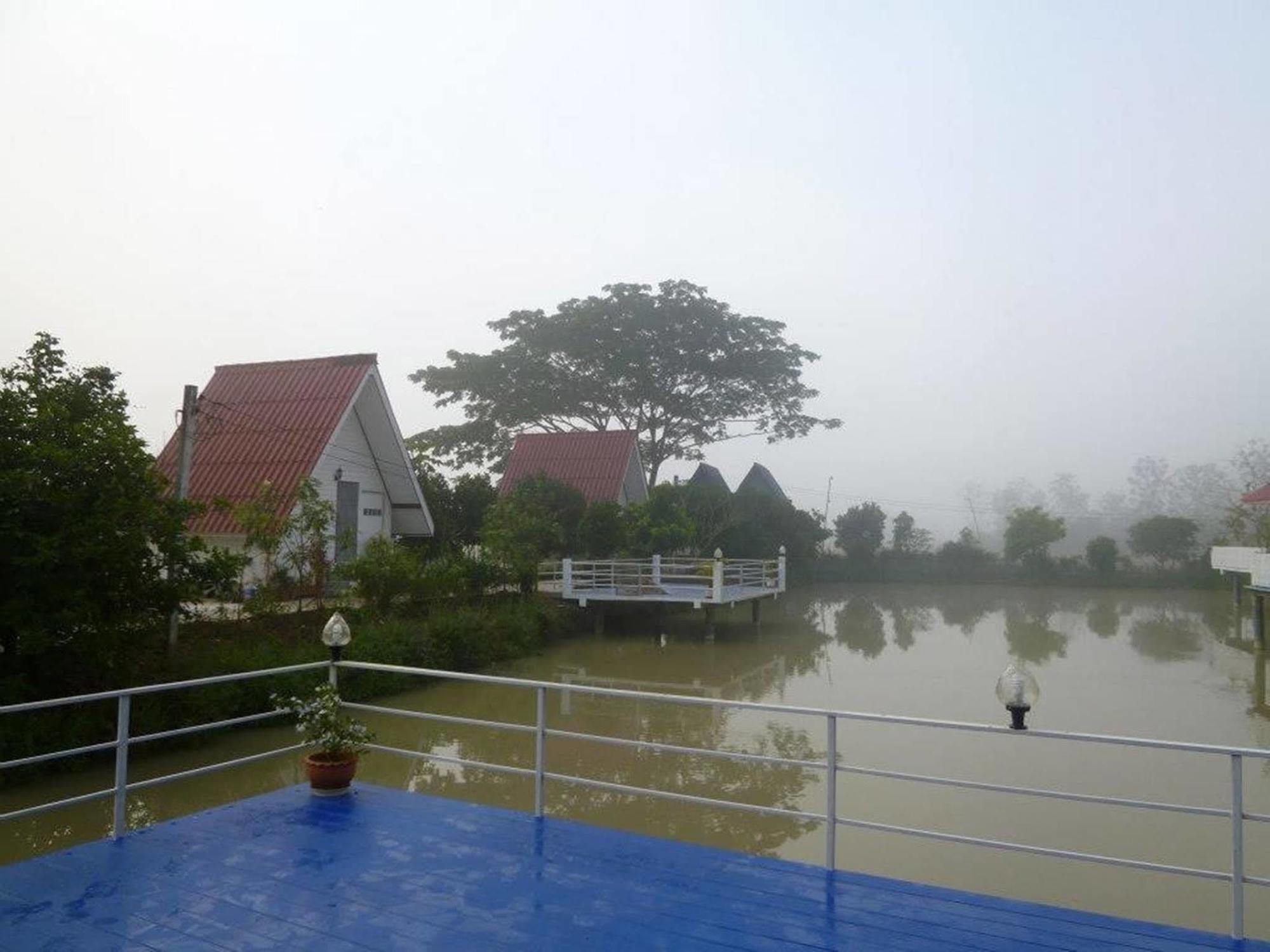 Huen Him Bung Hotel Chiang Rai Exterior photo